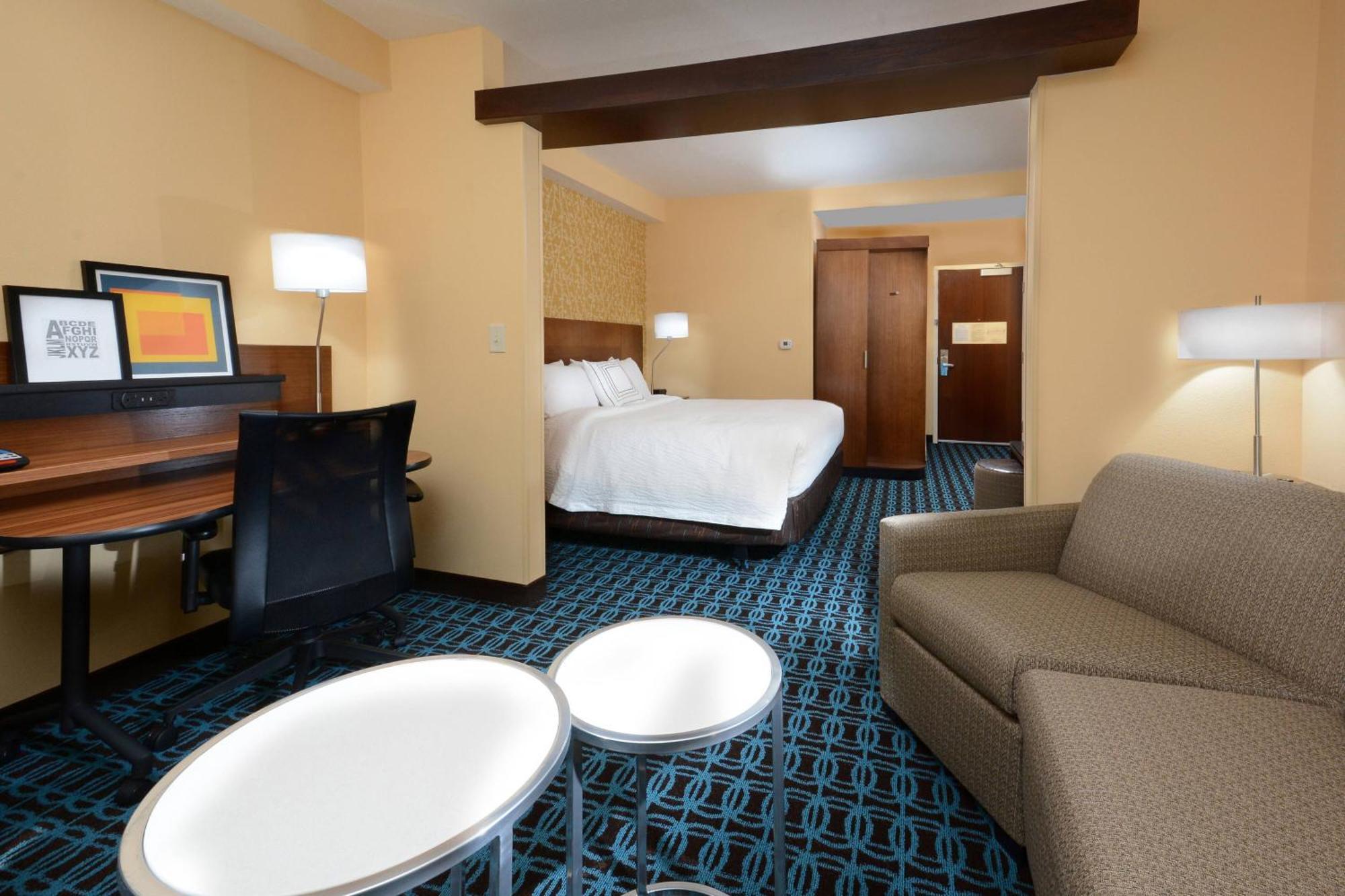 Fairfield Inn & Suites By Marriott Raleigh Capital Blvd./I-540 Bagian luar foto